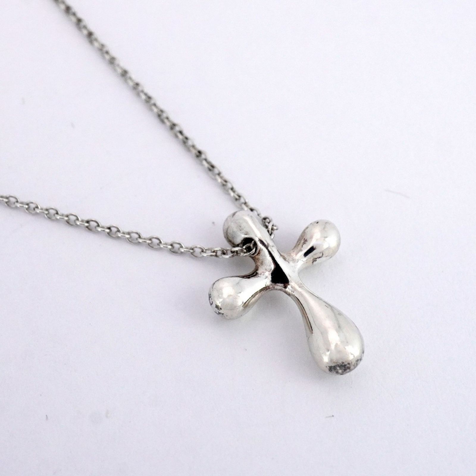 Tiffany ティファニー スモールクロス ネックレス シルバー925 ティファニー(Tiffany) ティファニー ネックレス スモールクロス