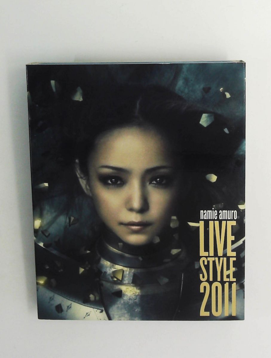 新品 【Blu-ray】namie amuro LIVE STYLE 2011 namie amuro LIVE STYLE 2011 (Blu-ray) : 安室奈美恵 | HMV&BOOKS