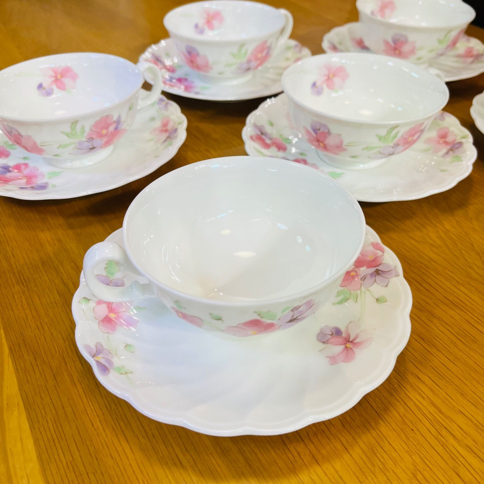 NORITAKEノリタケ スタジオコレクション ティーポット&カップ&ソーサー