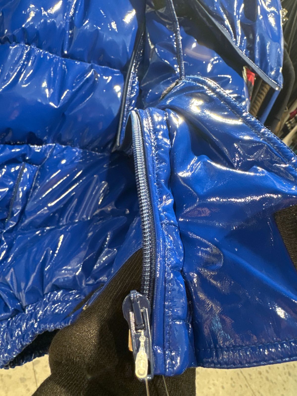 VETEMENTS (ヴェトモン) 17AW MISS WEBCAM PUFFER JACKET バック 