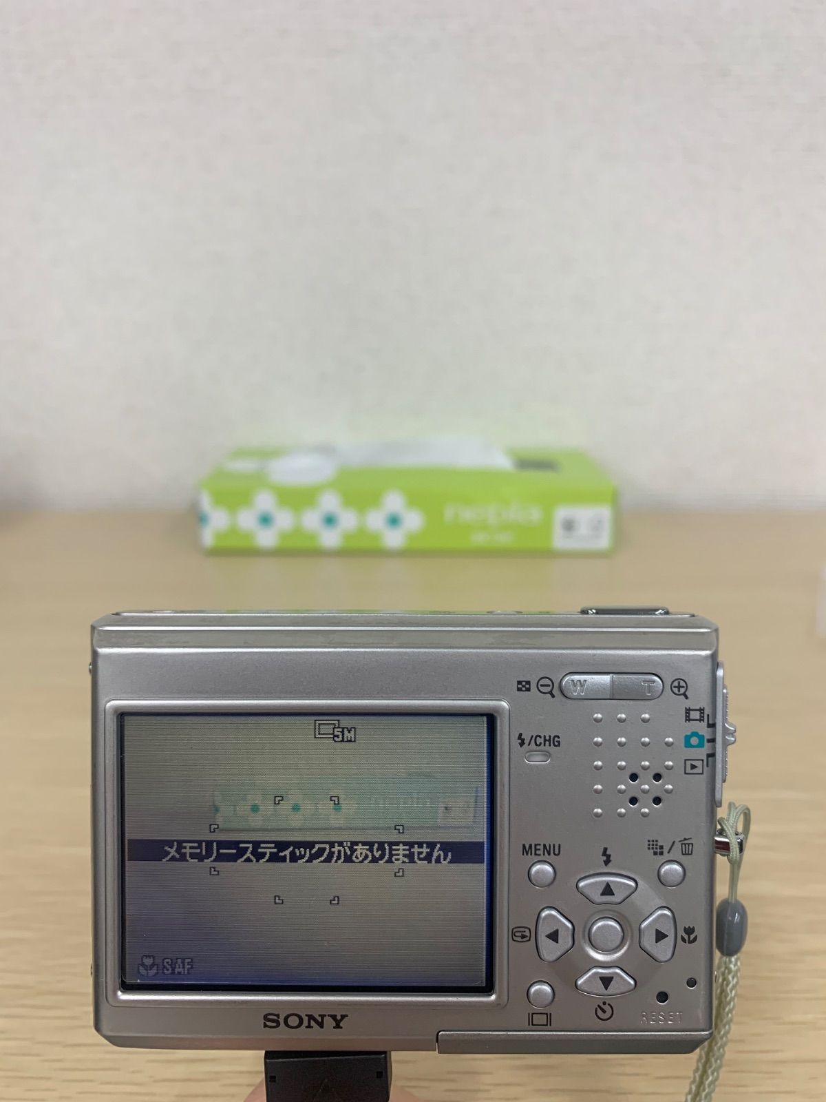 3【通電動作確認済み】ソニー SONY Cyber-shot DSC-T1 シルバー