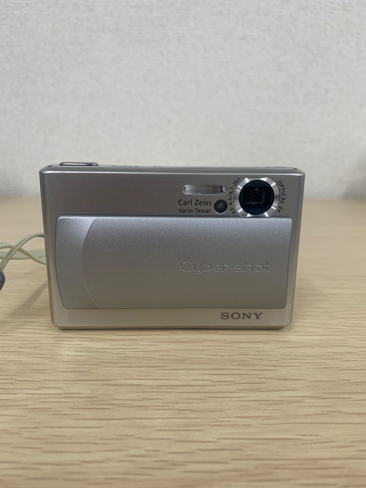 3【通電動作確認済み】ソニー SONY Cyber-shot DSC-T1 シルバー