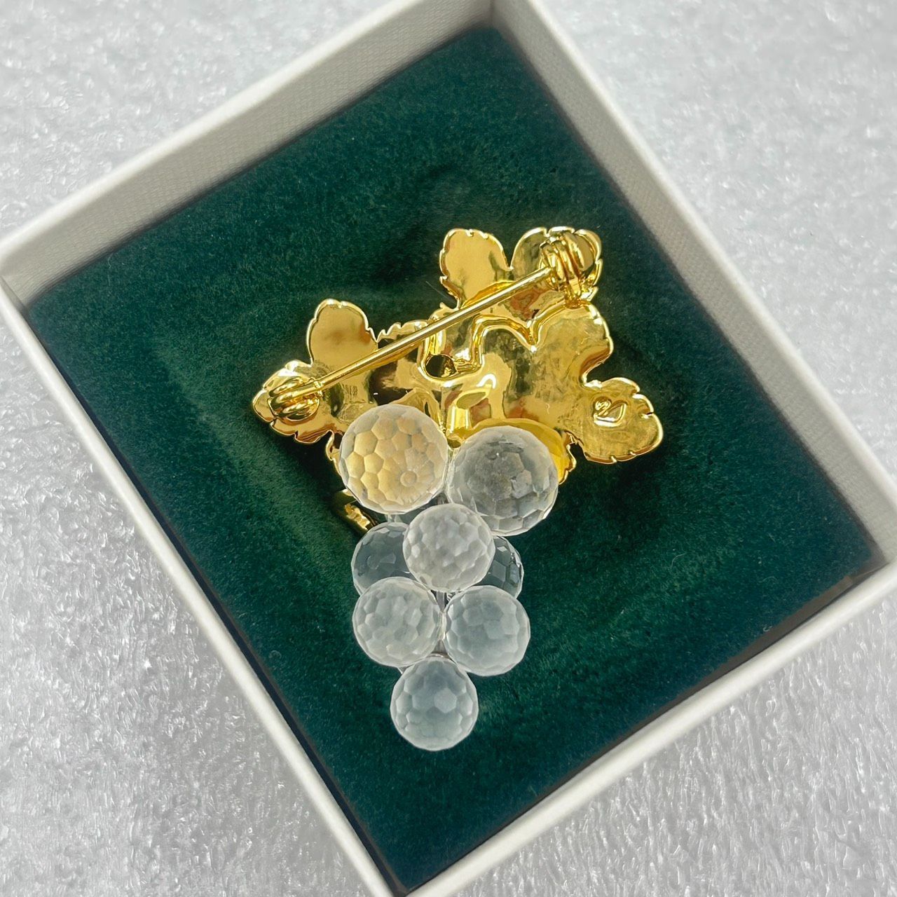 未使用】Swarovski スワロフスキー ブローチ ぶどう 葡萄 クリスタル