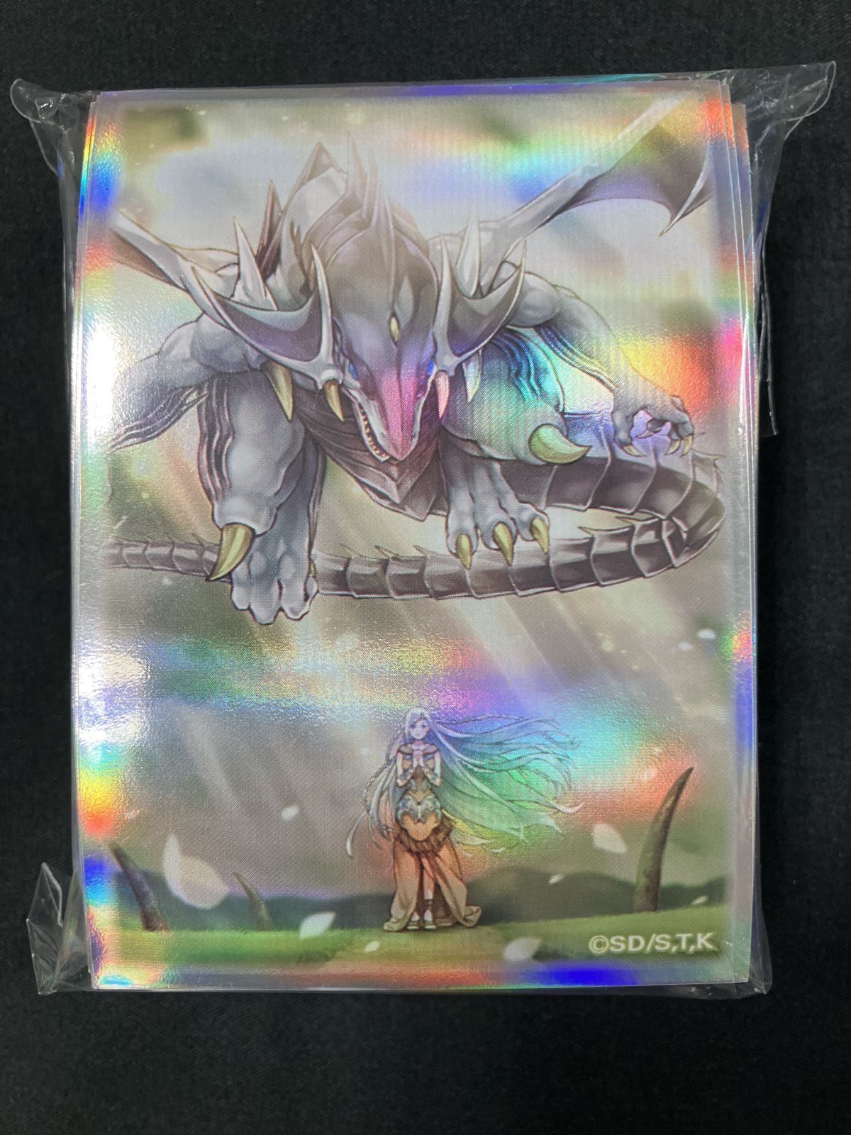 遊戯王OCG デュエルモンスターズ スリーブ『青き眼の祈り(遊戯王の日