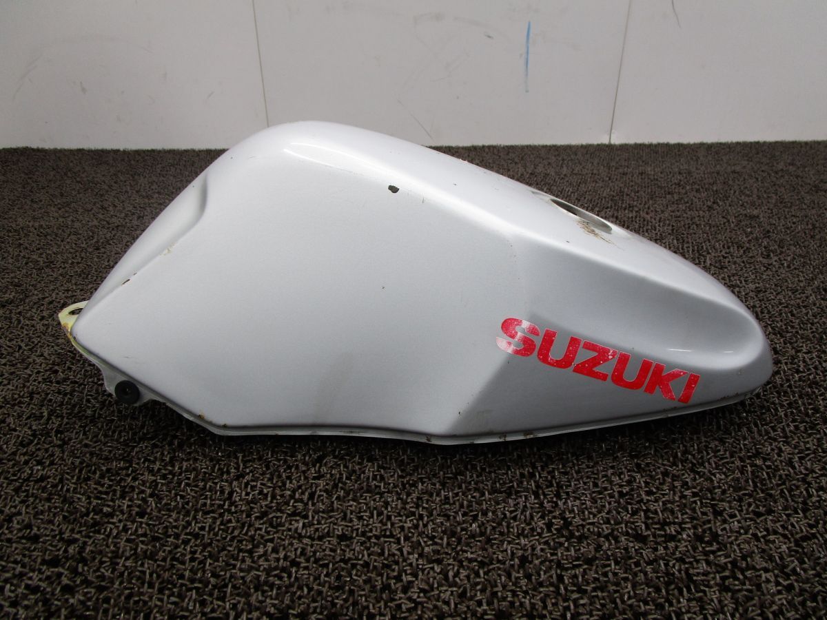GF250 タンク GF250 ガソリンタンク □B994！GJ71C スズキ 【 J702 】 キャブ車