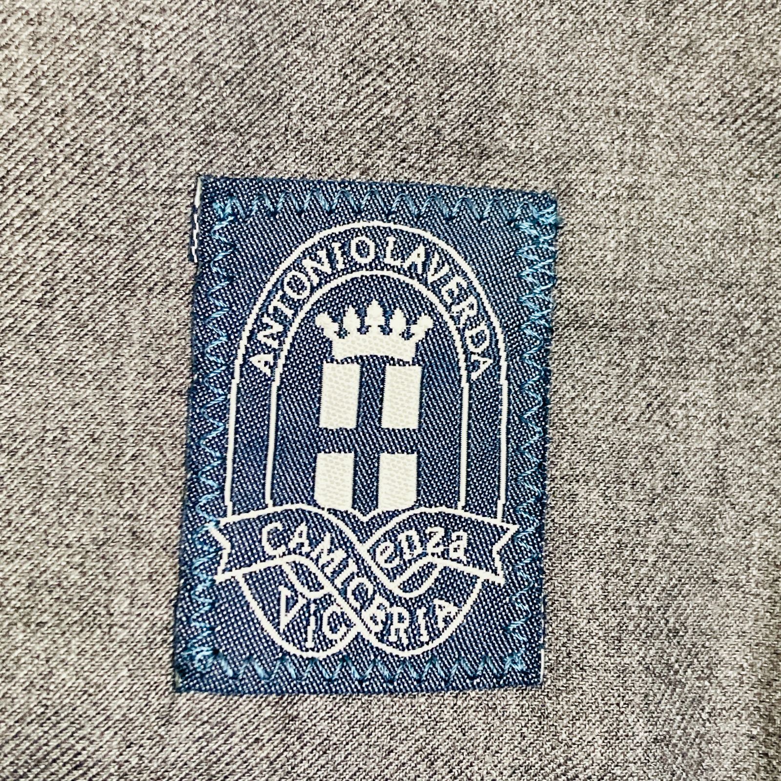 ANTONIO LAVERDA（アントニオ・ラヴェルダ） チェスターコート 濃紺