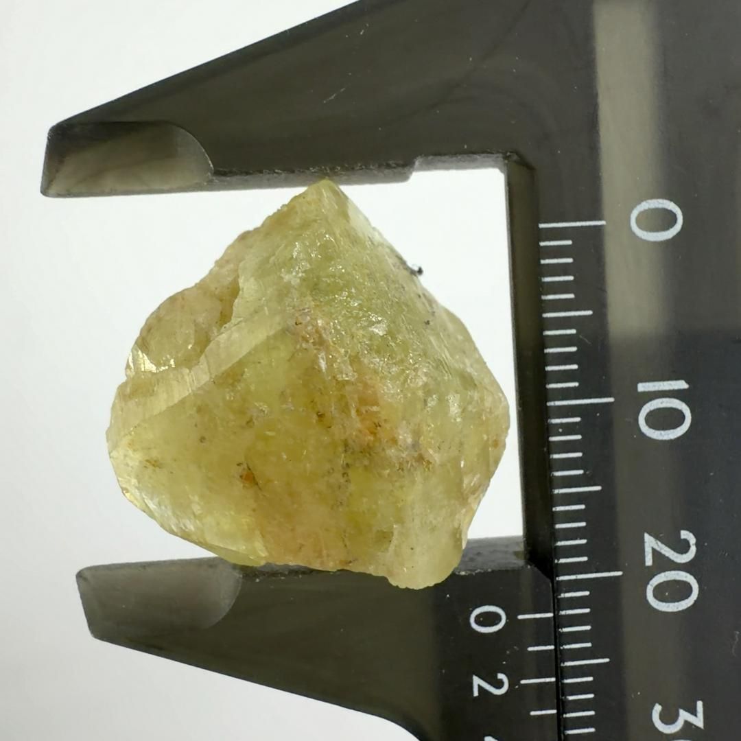 E32976 ブラジリアナイト ブラジル石 天然石 鉱物 原石