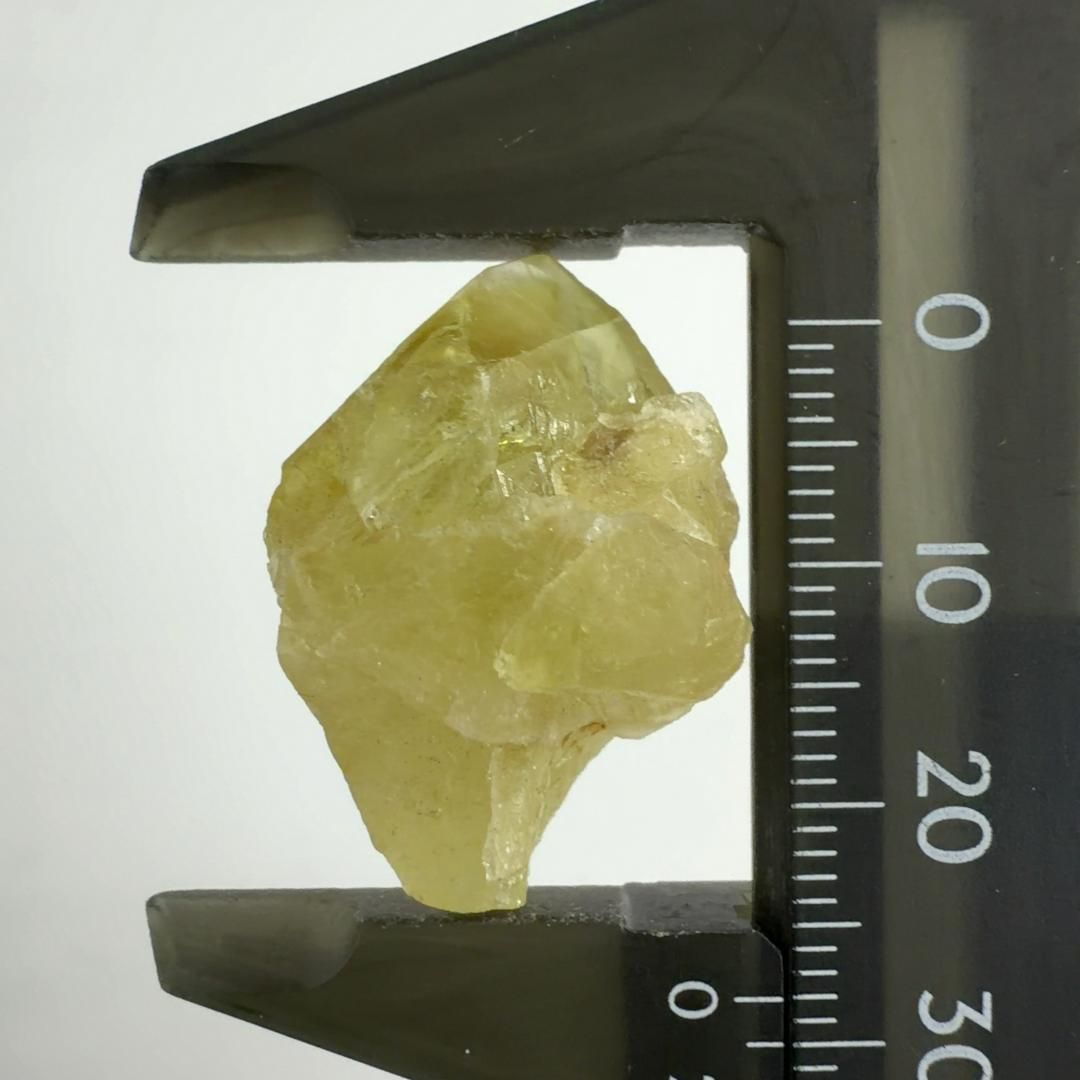 E32991 ブラジリアナイト ブラジル石 天然石 鉱物 原石