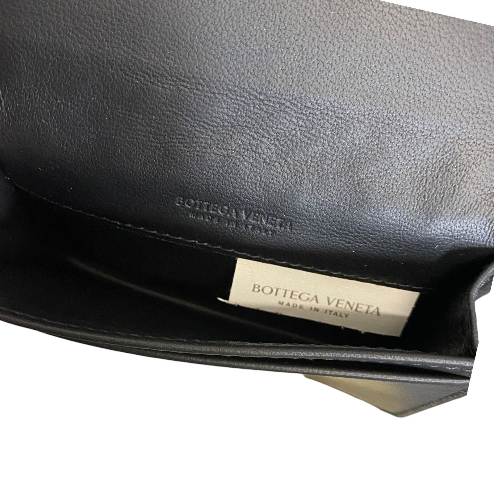 中古品BOTTEGA 新古品 ボッテガ ヴェネタ イントレチャート カード 