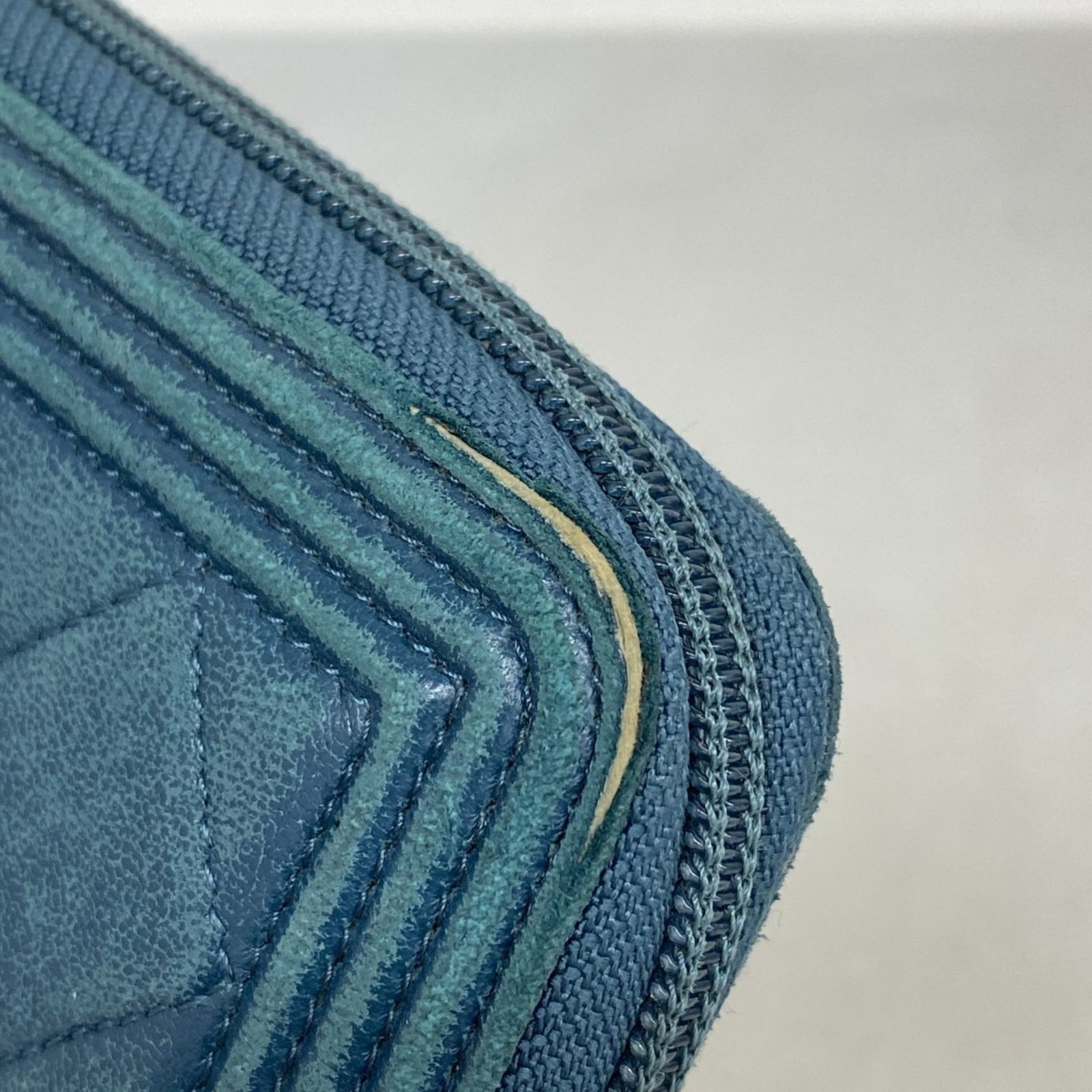 シャネル(Chanel) シャネル 長財布 ボーイシャネル ラムスキン