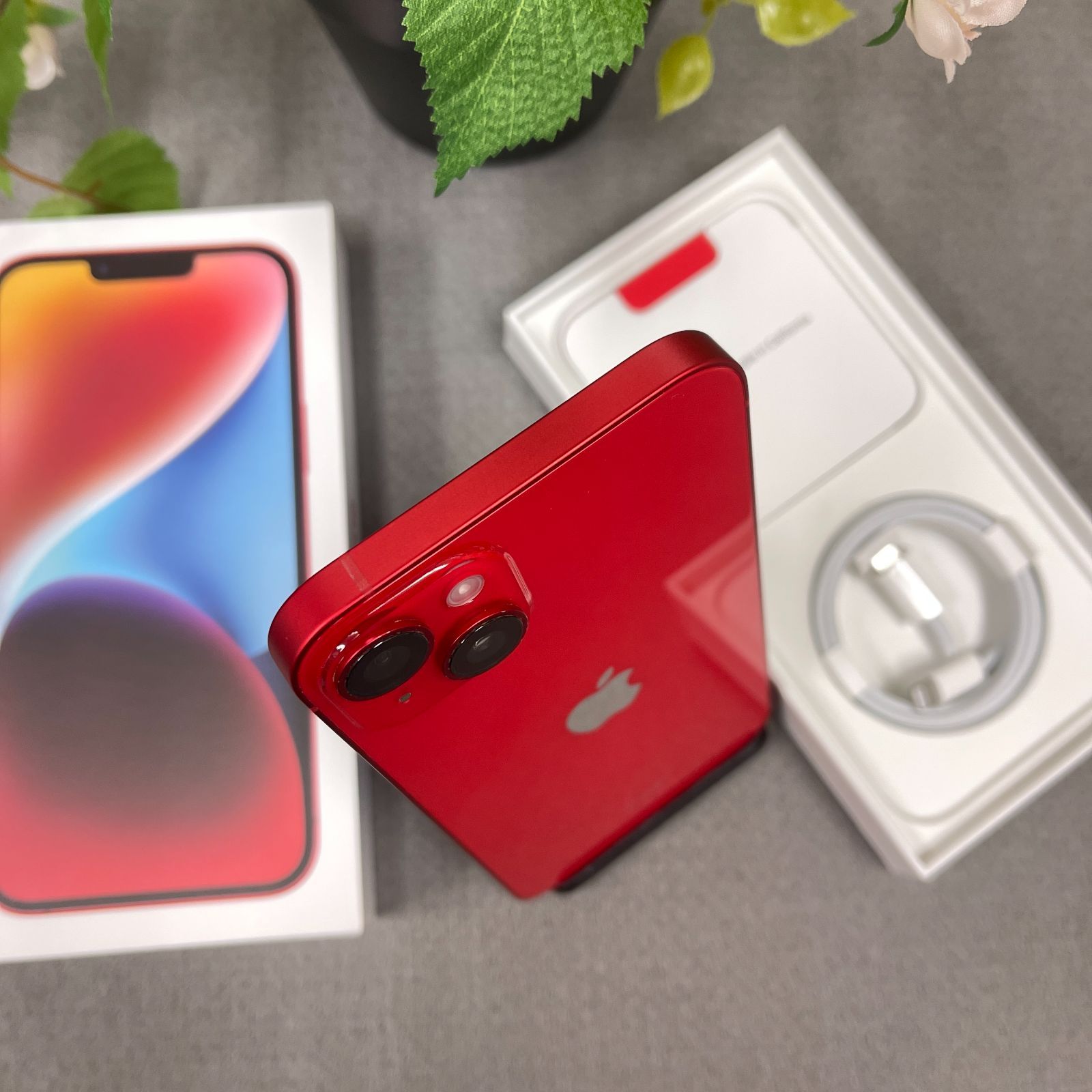 新品同様 iPhone 14 レッド 128Gb 国内SIMフリー 送料無料 ムスビー｜iPhone14 レッド 128Gb 国内版SIMフリー送料無料【iPhone14