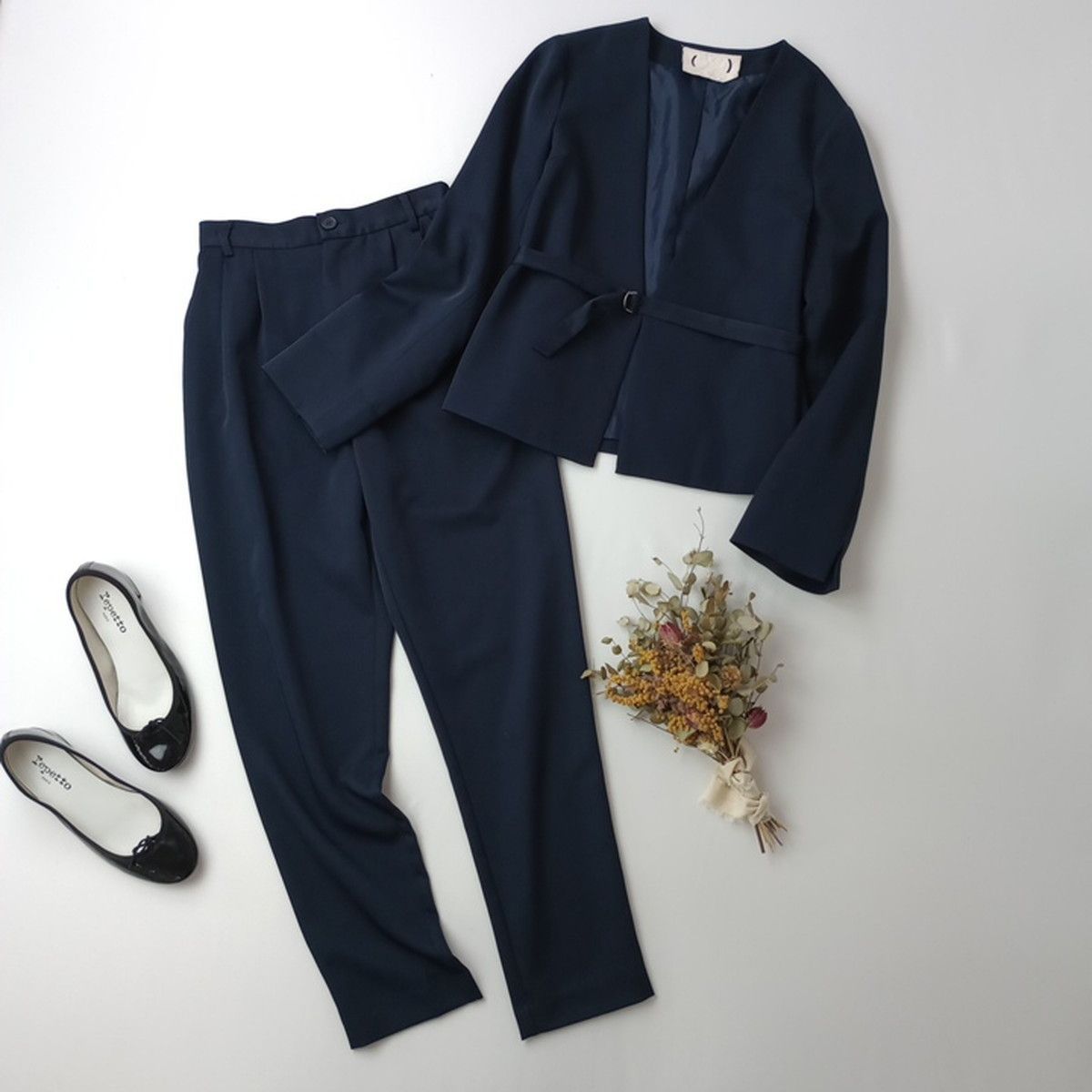 haco! ハコ フェリシモ 2P セットアップ ノーカラー ベルトデザイン