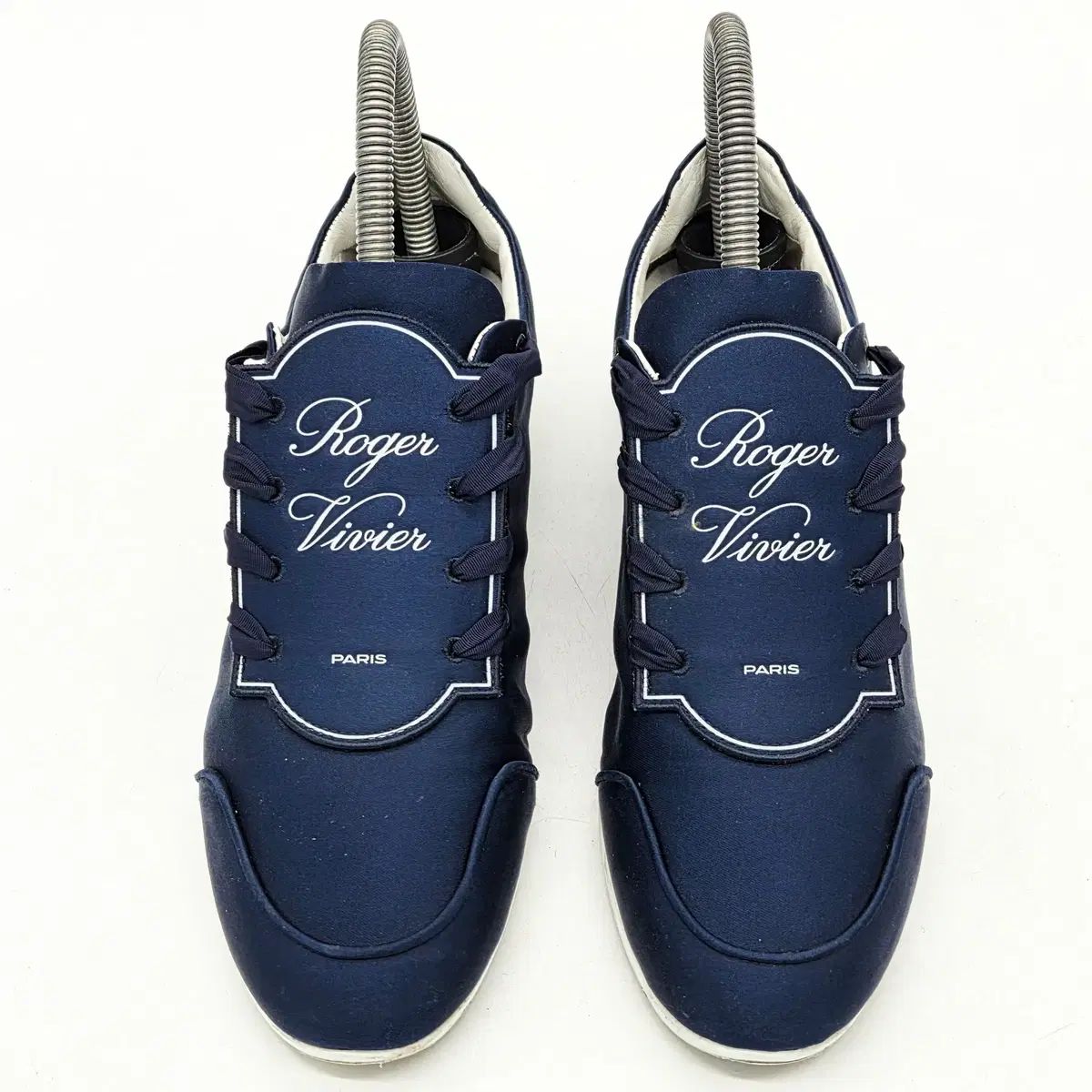 Roger Vivier (ロジェ・ヴィヴィエ) ウィメンズ サテン ロゴ 