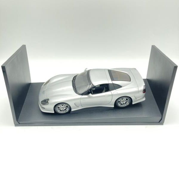 箱傷み AUTOart 1|18 C 12 6