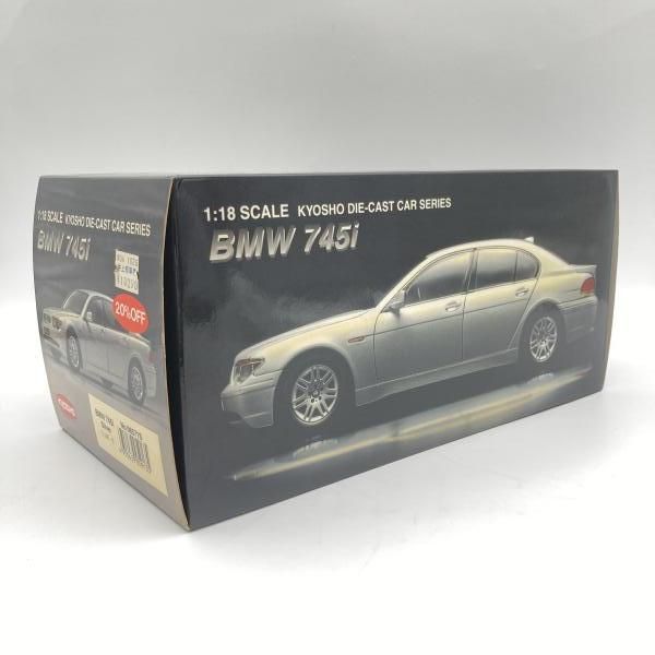 箱傷み KYOSHO 1 18 BMW 745i シルバー K08571S 完成品 6