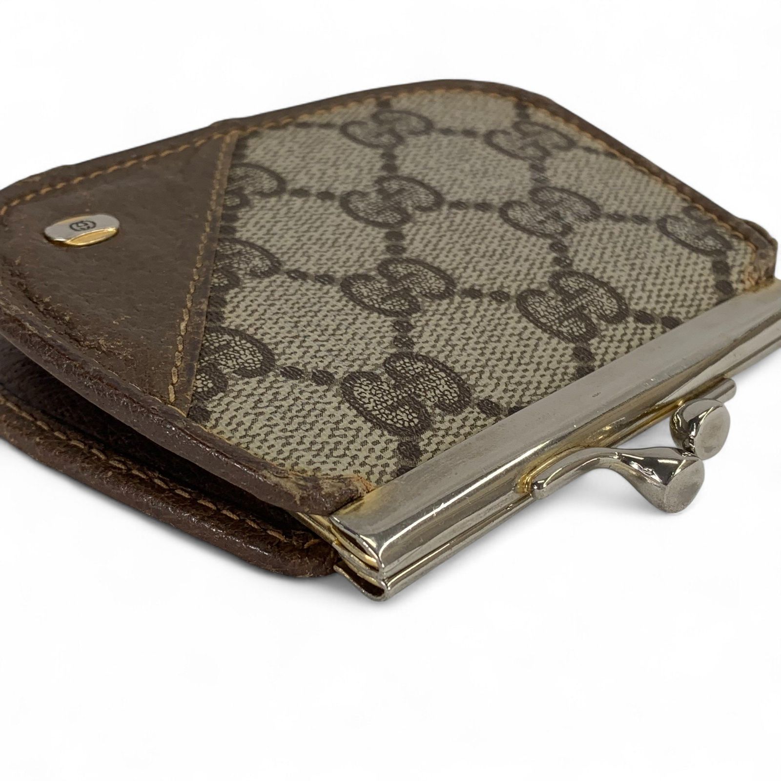 GUCCI グッチ GGパターン がま口 コインケース レザー 小銭入れ 現用品