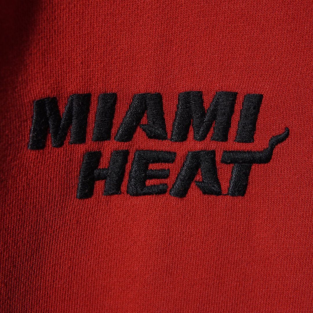美品 NBA マイアミヒート スタジャン L レッド ブラック 刺繍 Miami