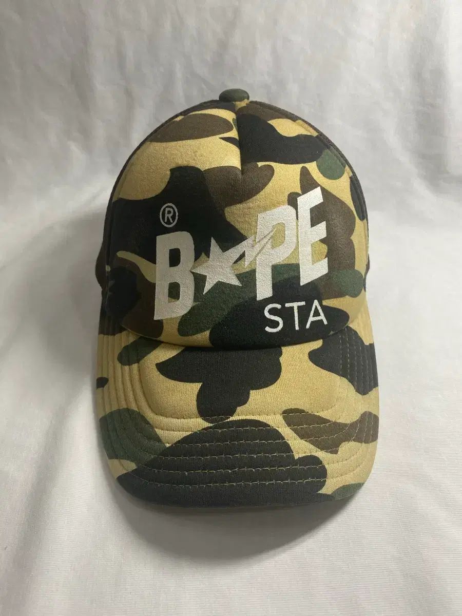 Bape(ベイプ) カモフラージュ メッシュキャップ トラッカーキャップ