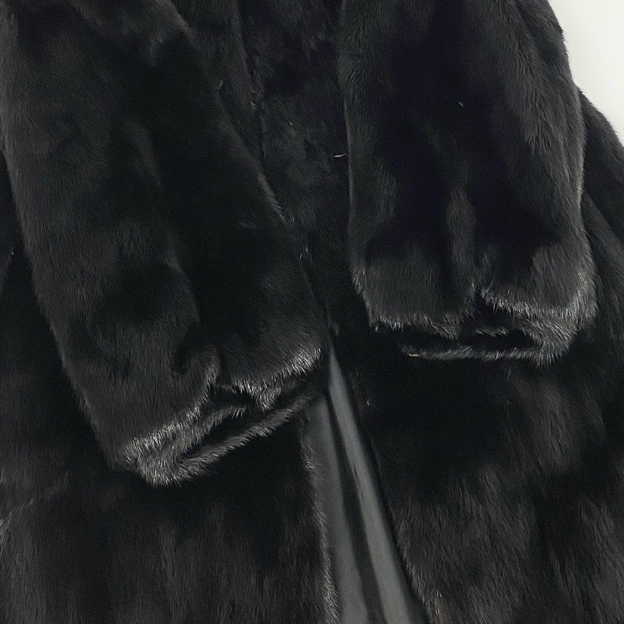 SAGAMINK 着丈95 近代デザイン ロング ミンク L相当 ブラック 軽量 SAGAMINK 着丈95 近代デザイン ロング ミンク L相当 ブラック 軽量