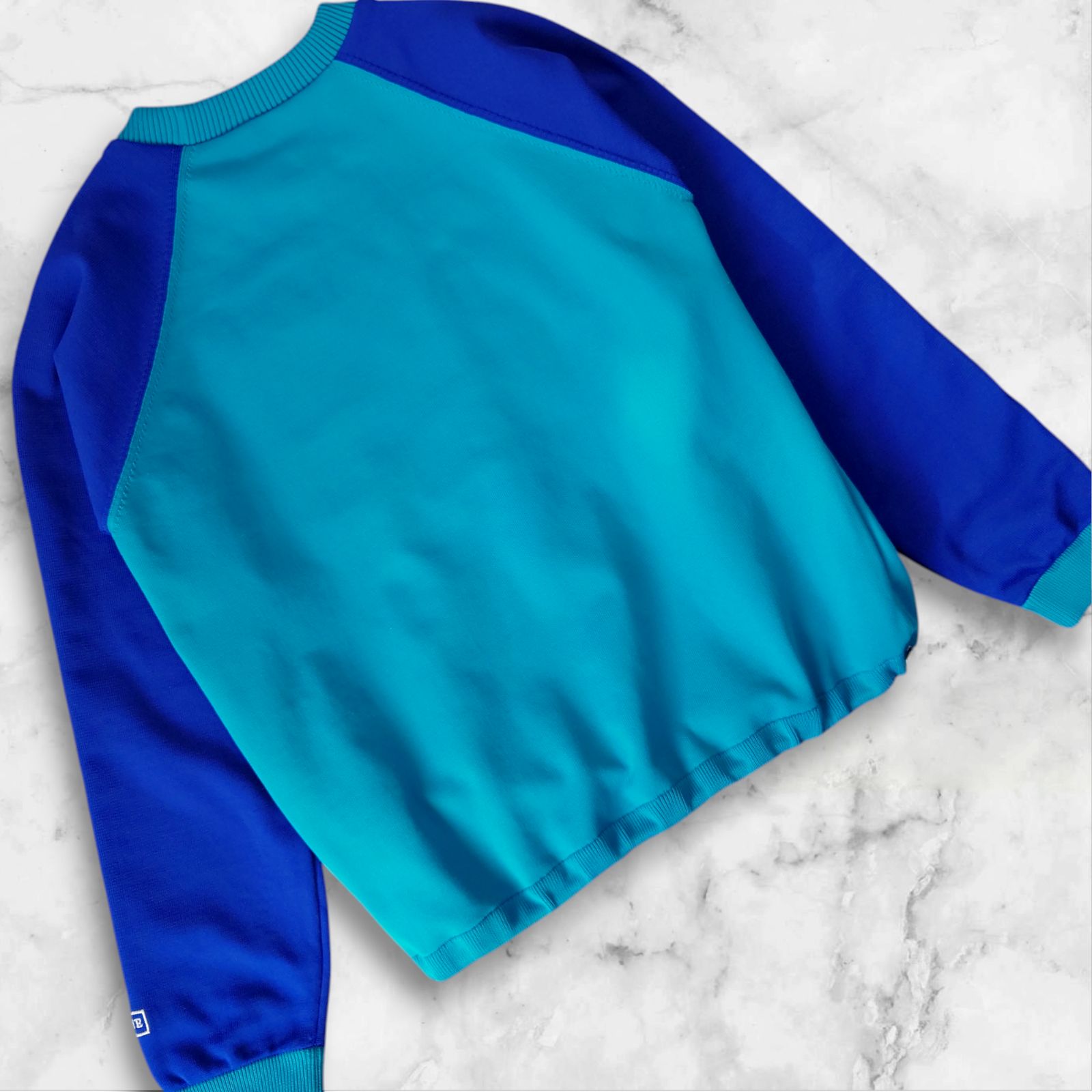 極美品 MARK&LONA GOLF プルオーバー配色切替クルーネックロゴスニード