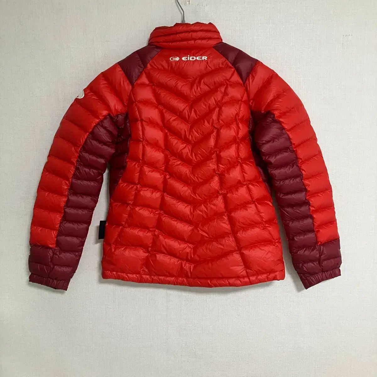 EIDER アイダー 軽量 ダウン ジャケット レッド＆バーガンディ 公式