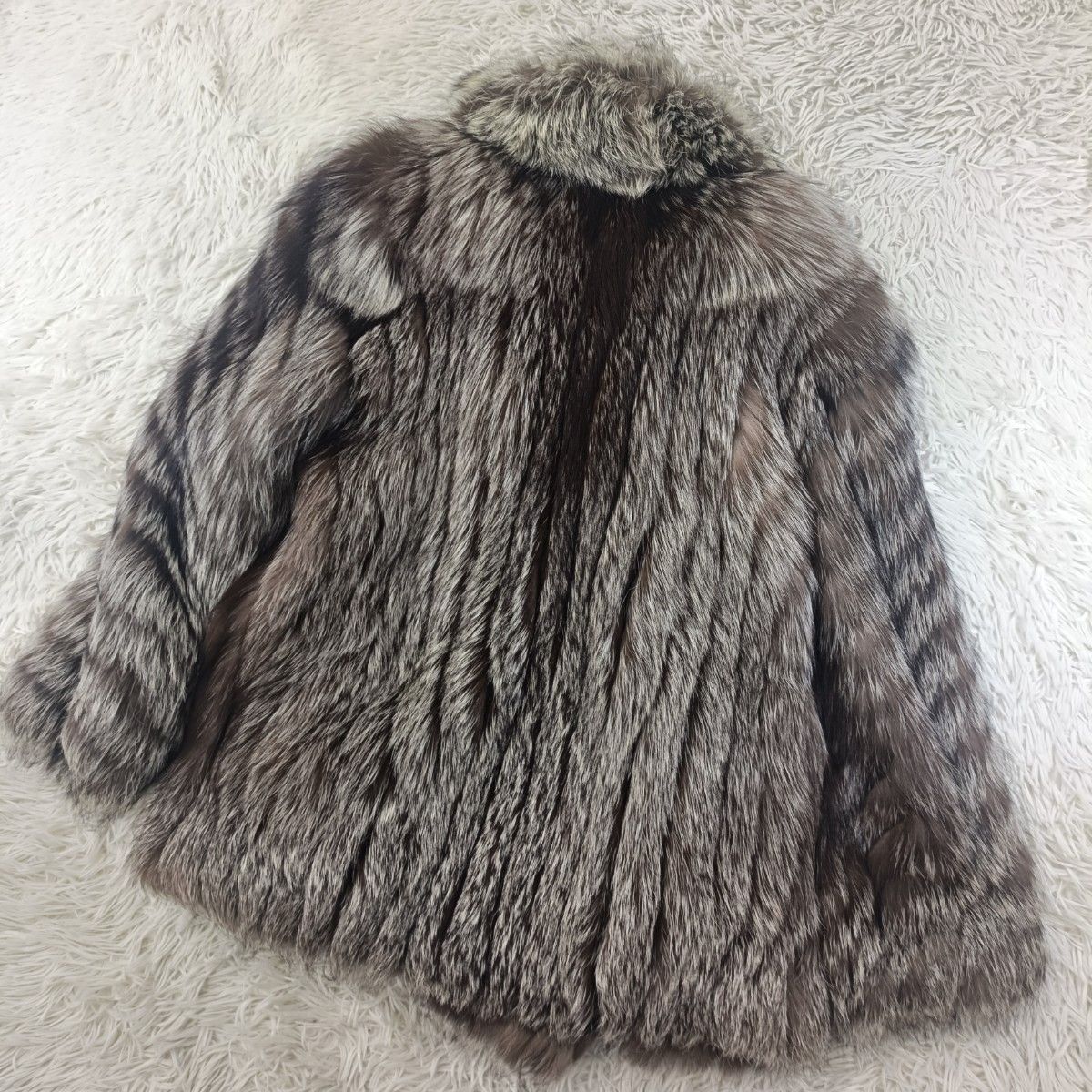 金サガフォックス SAGA FOX SELECTED シルバーフォックス コートリアル