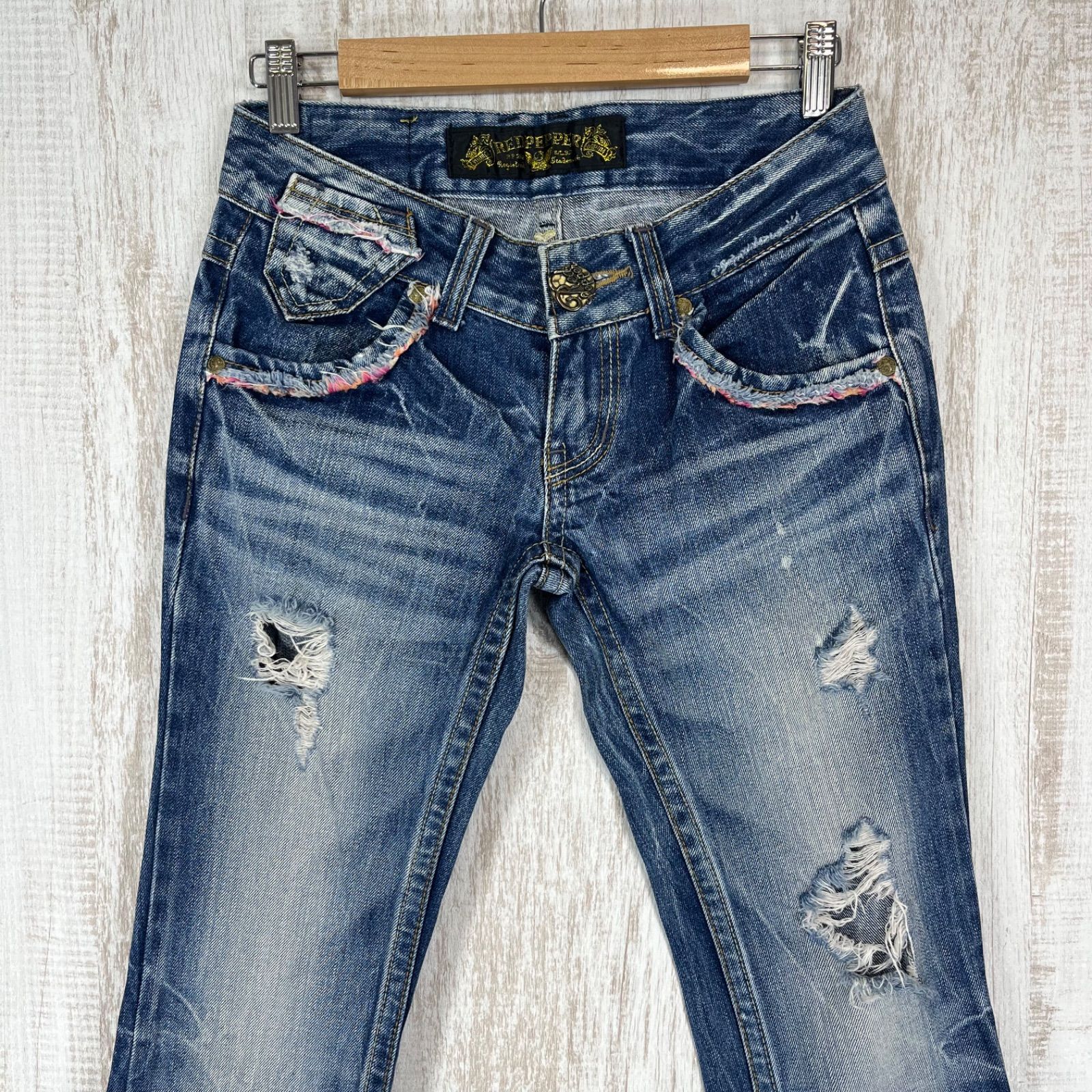 RED PEPPER レッドペッパー ウィング刺繍 スタッズ ワッペン ダメージ