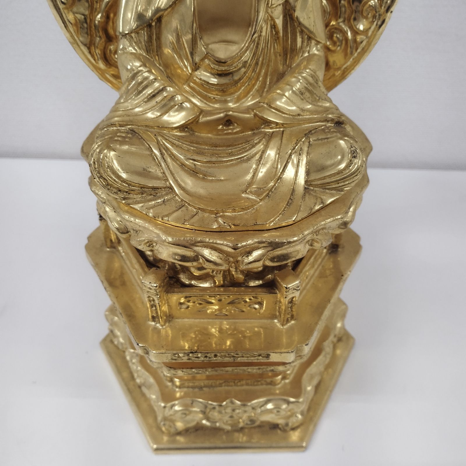 80％OFF【展示品アウトレット】座釈迦 肌粉 3.5寸 六角台座 仏像 置物