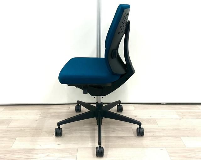 中古]コクヨ（KOKUYO）製 ウィザード2CRS-G1820F 6！[SJ] - メルカリ