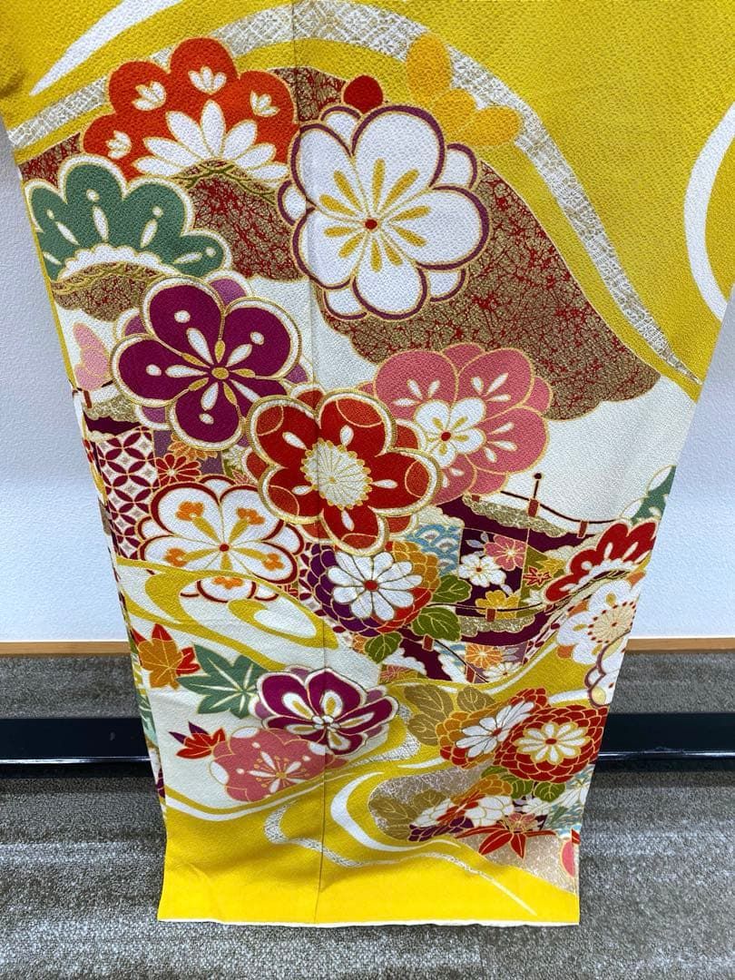 振袖 金駒 金彩 身丈159cm MO3317 - メルカリ