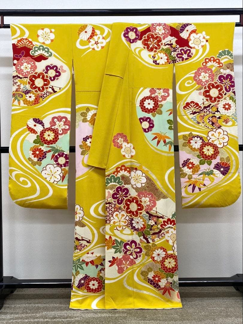 振袖 金駒 金彩 身丈159cm MO3317 - メルカリ
