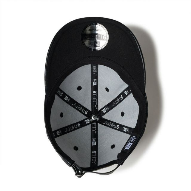 ニューエラ シンセティックレザー キャップ ブラック クロスストラップ