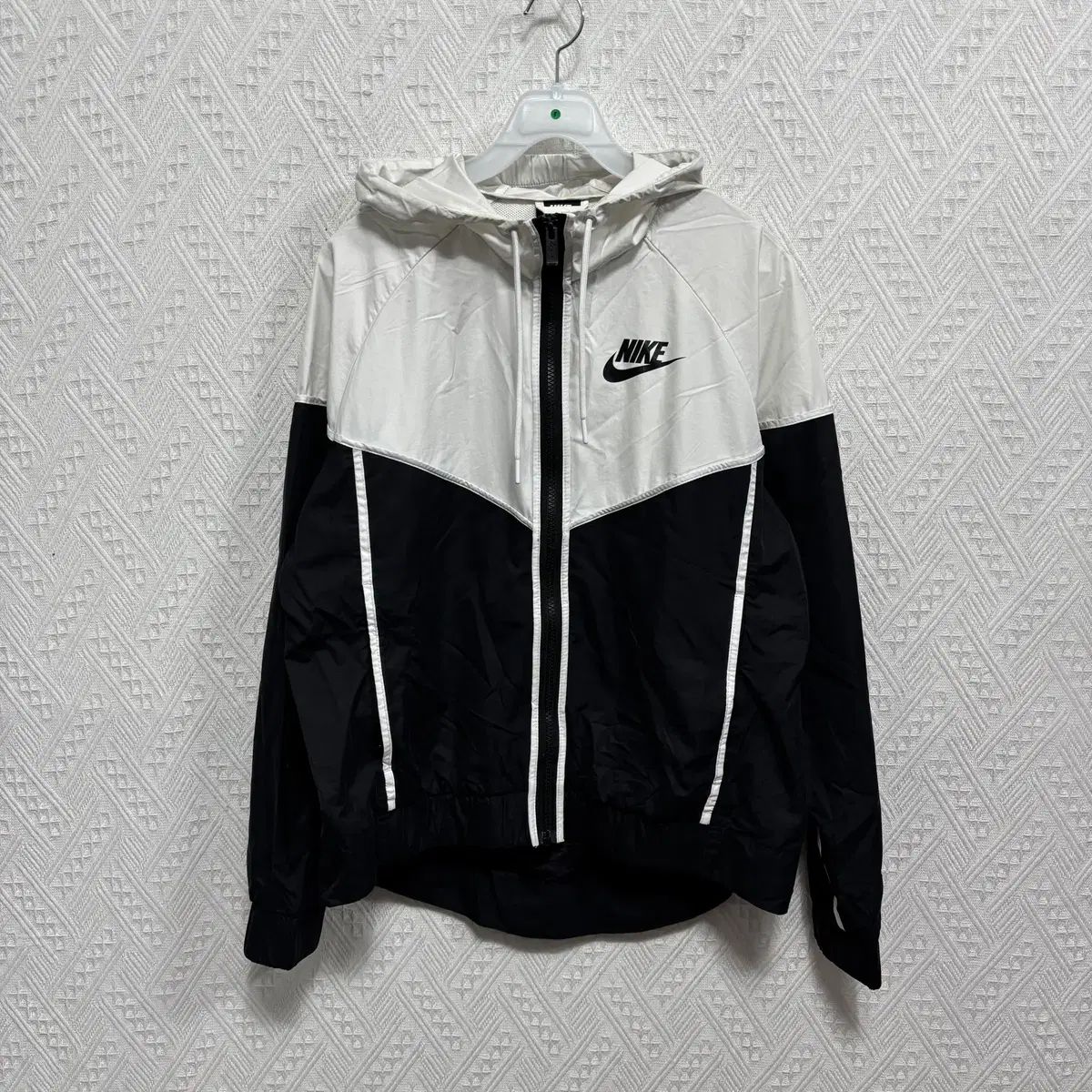 NIKE ナイキ ウィンドランナー フード ウィンドブレーカー XL - メルカリ