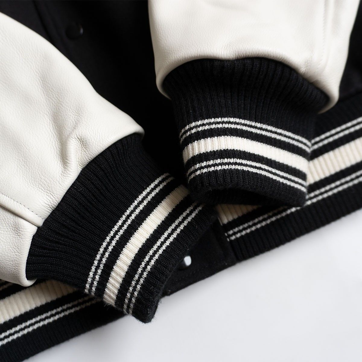 美品】CANTERBURY【フルデコ レザー スタジャン】L ウール ワッペン