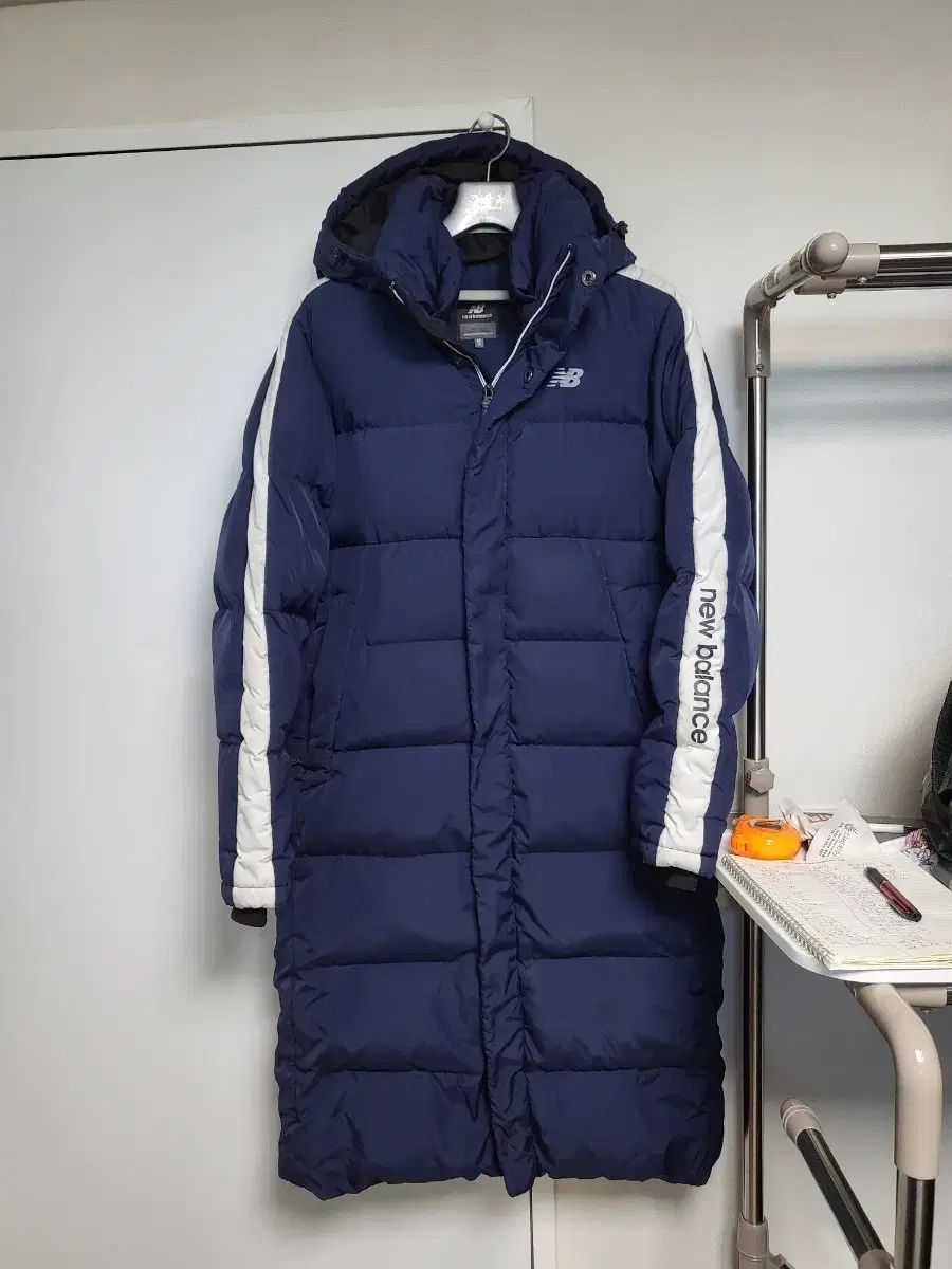 ニューバランス ダウンジャケット ロング丈 ネイビー 95(M)サイズ 状態