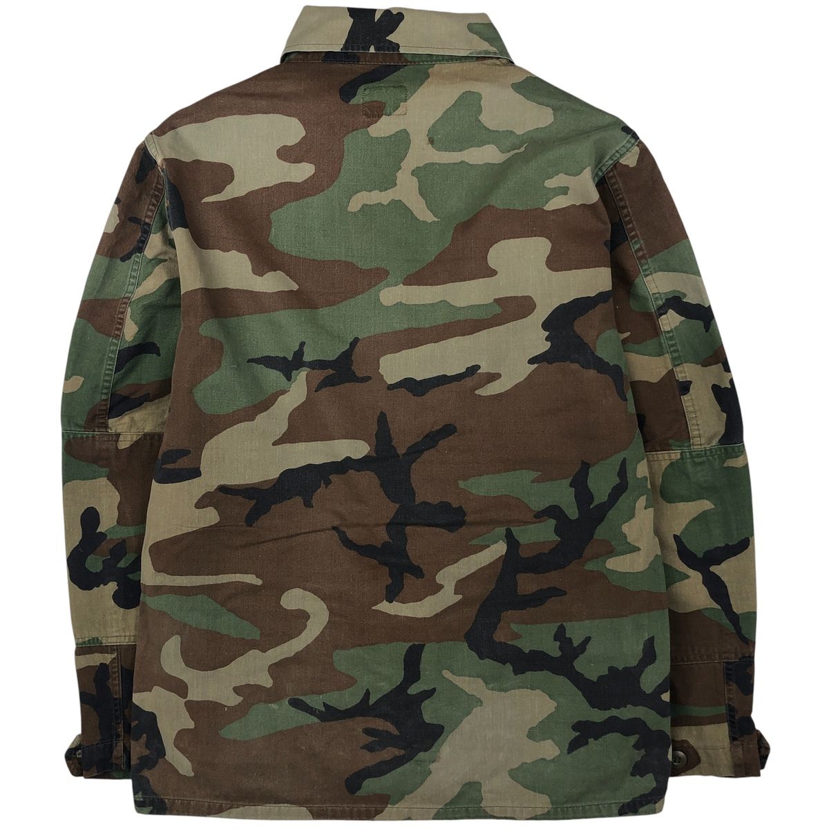 米軍ウッドランド迷彩ジャケット Medium Regular 古着 米軍 迷彩柄 ウッドランドカモ ステンシル入り B.D.U ミリタリー