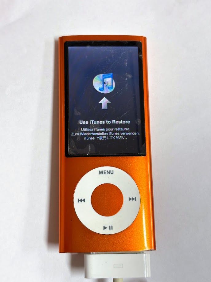 Apple iPod nano 第5世代 A1320 オレンジ ジャンク 通電確認のみ