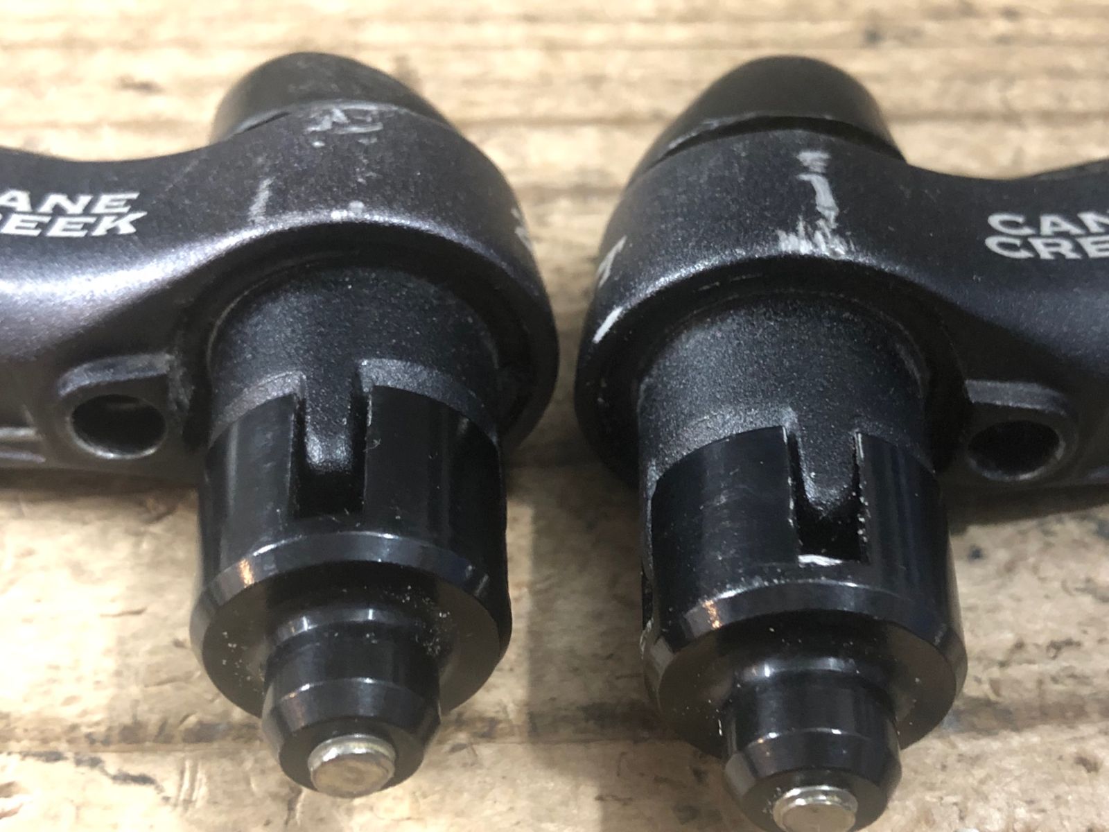 JU391 ケーンクリーク CANE CREEK 200TT CARBON カーボンブレーキ