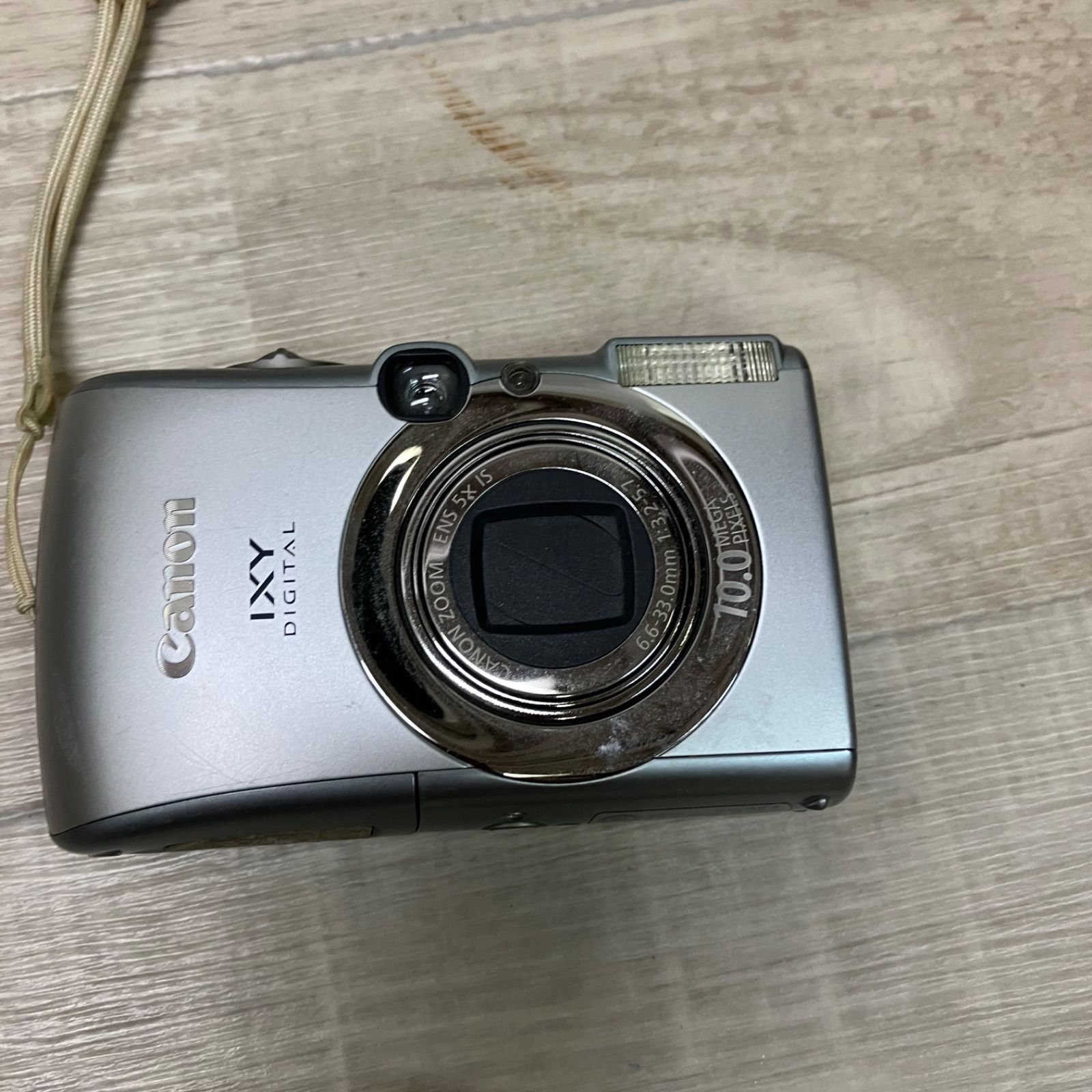 IXY DIGITAL 820 IS Canon キャノン デジタルカメラ シルバー 動作