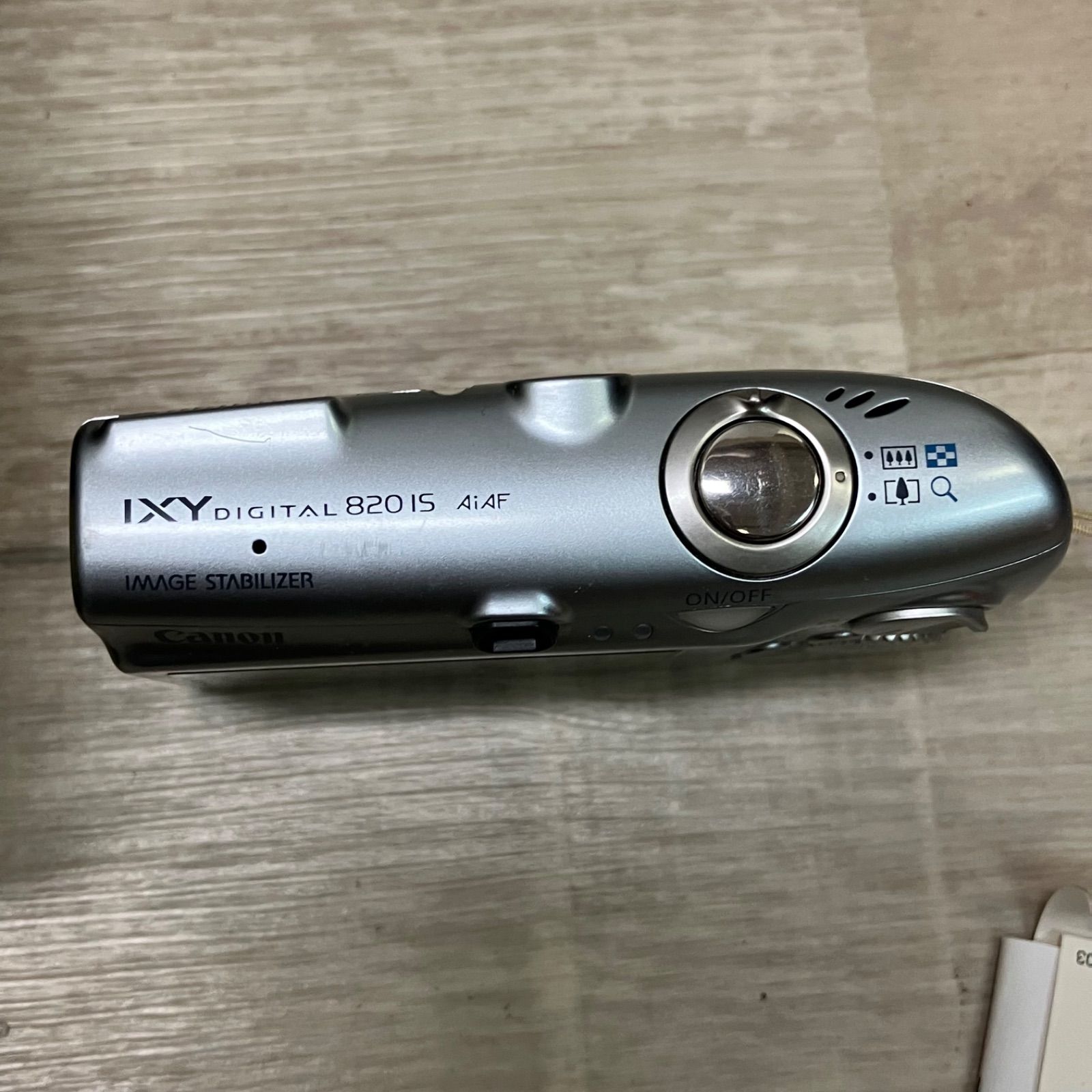IXY DIGITAL 820 IS Canon キャノン デジタルカメラ シルバー 動作