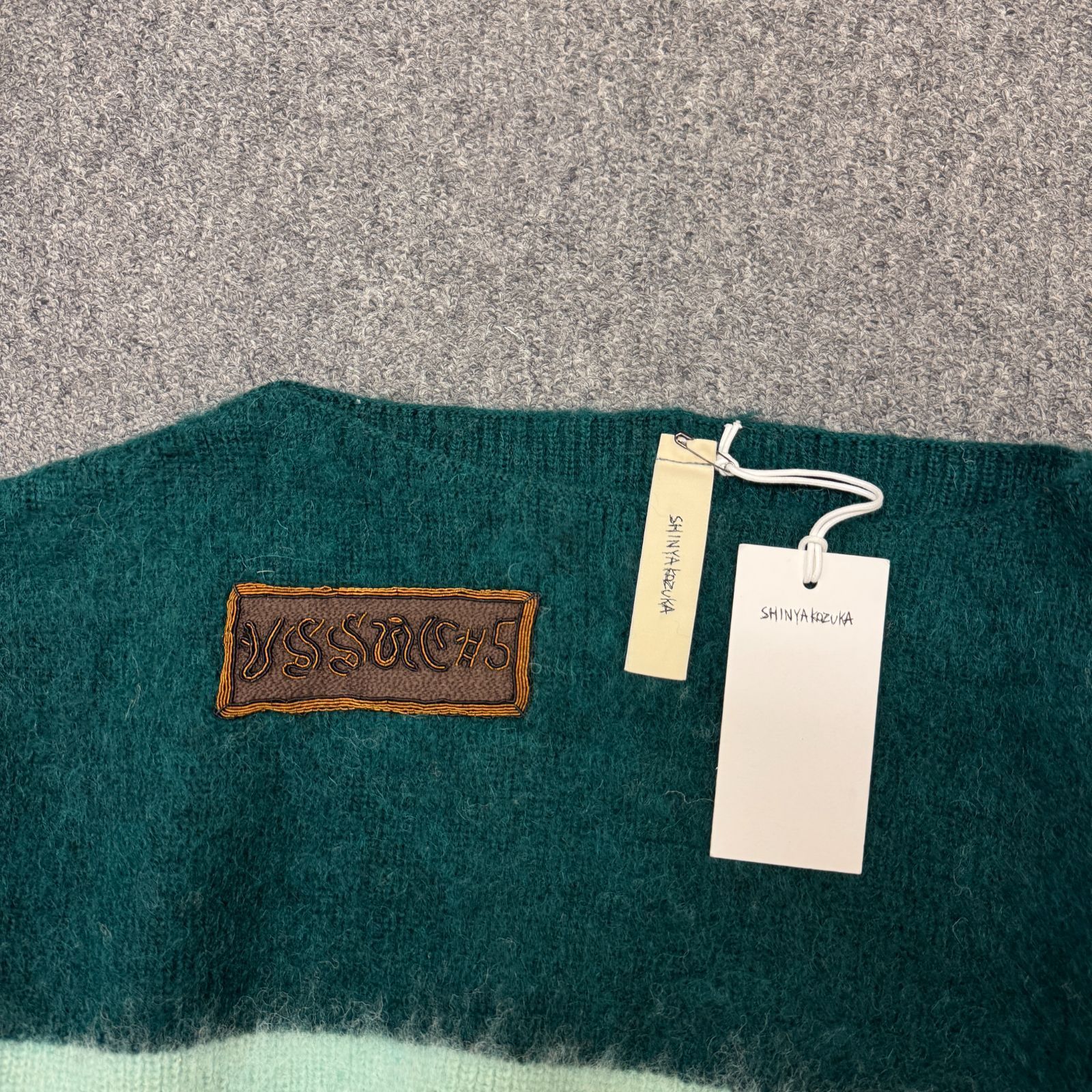 参考上代165000円 未使用 SHINYAKOZUKA  24AW UNDERWATER SCENERY ニット セーター シンヤコヅカ 2402SK104 プールグリーン L （95059A5） 参考上代165000円 未使用 SHINYAKOZUKA 24AW UNDERWATER SCENERY