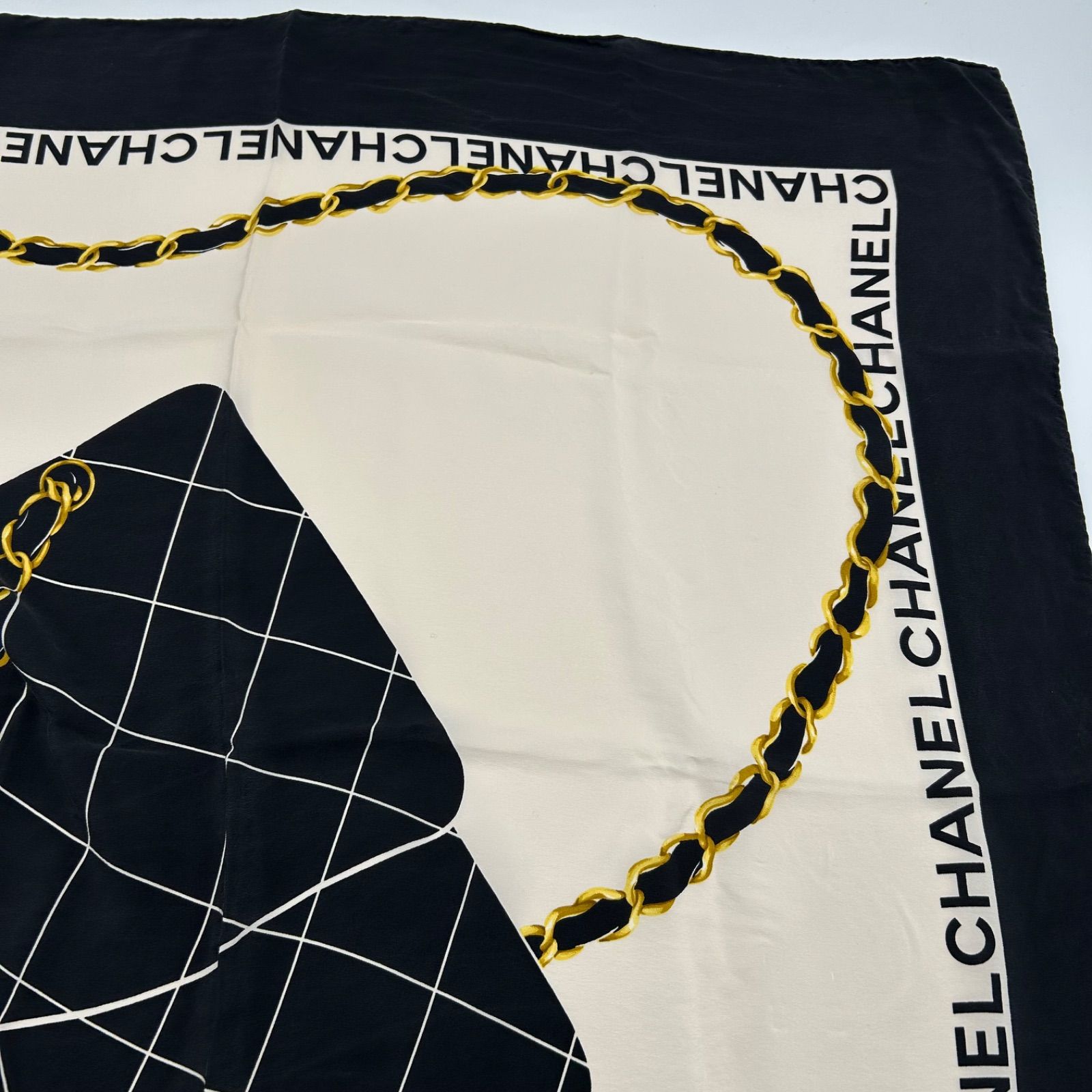 CHANEL シャネル スカーフ マトラッセバッグ柄 - メルカリ