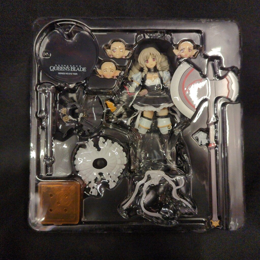 海洋堂 リボルテック/クイーンズブレイド 鋼鉄姫ユーミル (2Pカラーver