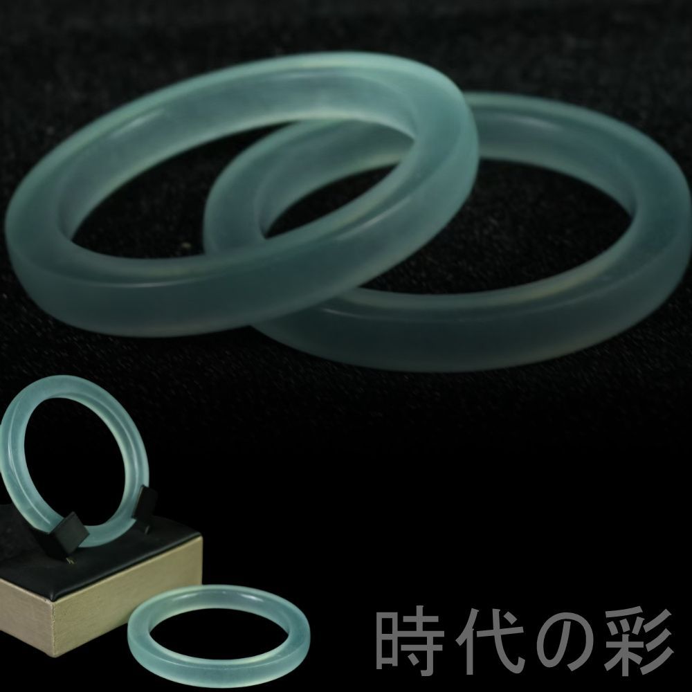 翡翠 高氷種 細方条バングル』高透明 中国古美術 旧蔵 精巧手彫 無傷