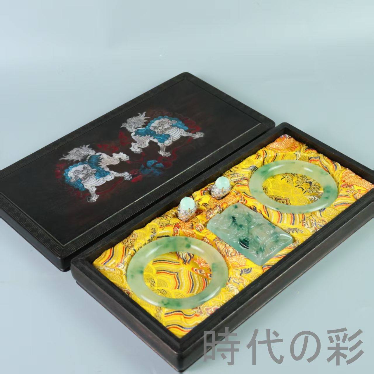 翡翠 高氷種 彫刻 セット』コレクション用 中国古美術 旧蔵 精巧手彫