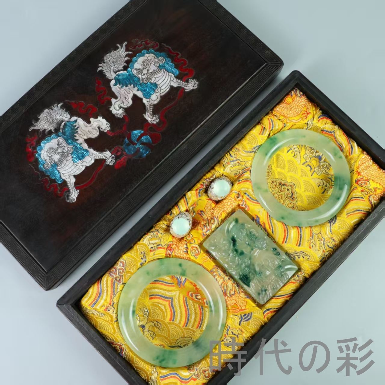 翡翠 高氷種 彫刻 セット』コレクション用 中国古美術 旧蔵 精巧手彫