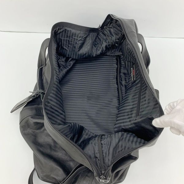TUMI トゥミ ボストンバッグ ショルダー 鞄 カバン レザー 本革 斜め
