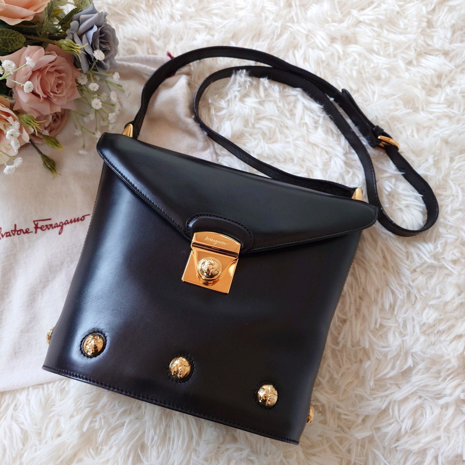 希少 サルヴァトーレ フェラガモ Salvatore Ferragamo レザー 本革