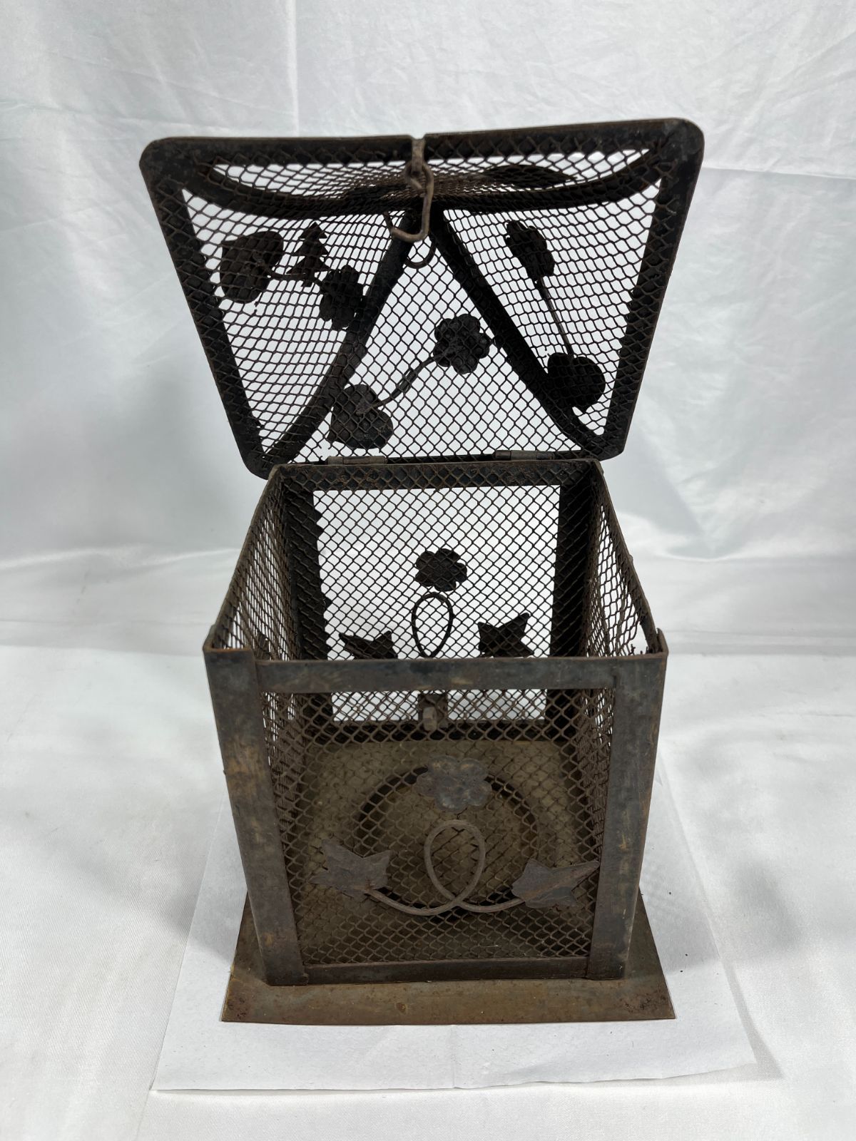 吊り灯籠 灯籠 灯篭 蝋燭 ロウソク 照明 灯 金属 サビ 錆 インテリア