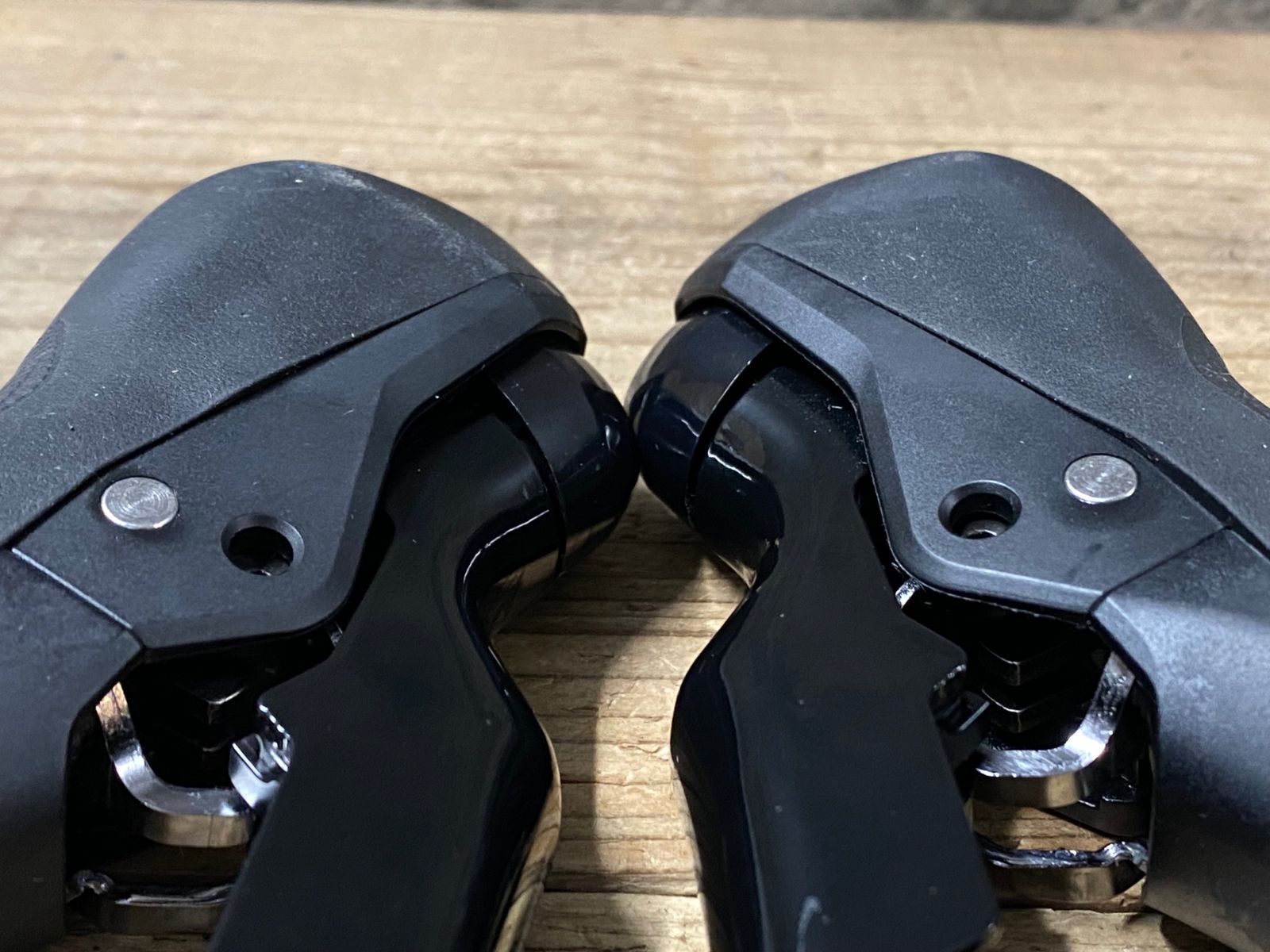 JU983 シマノ SHIMANO 105 ST-R7020 STIレバー セット 2x11s 油圧 後期